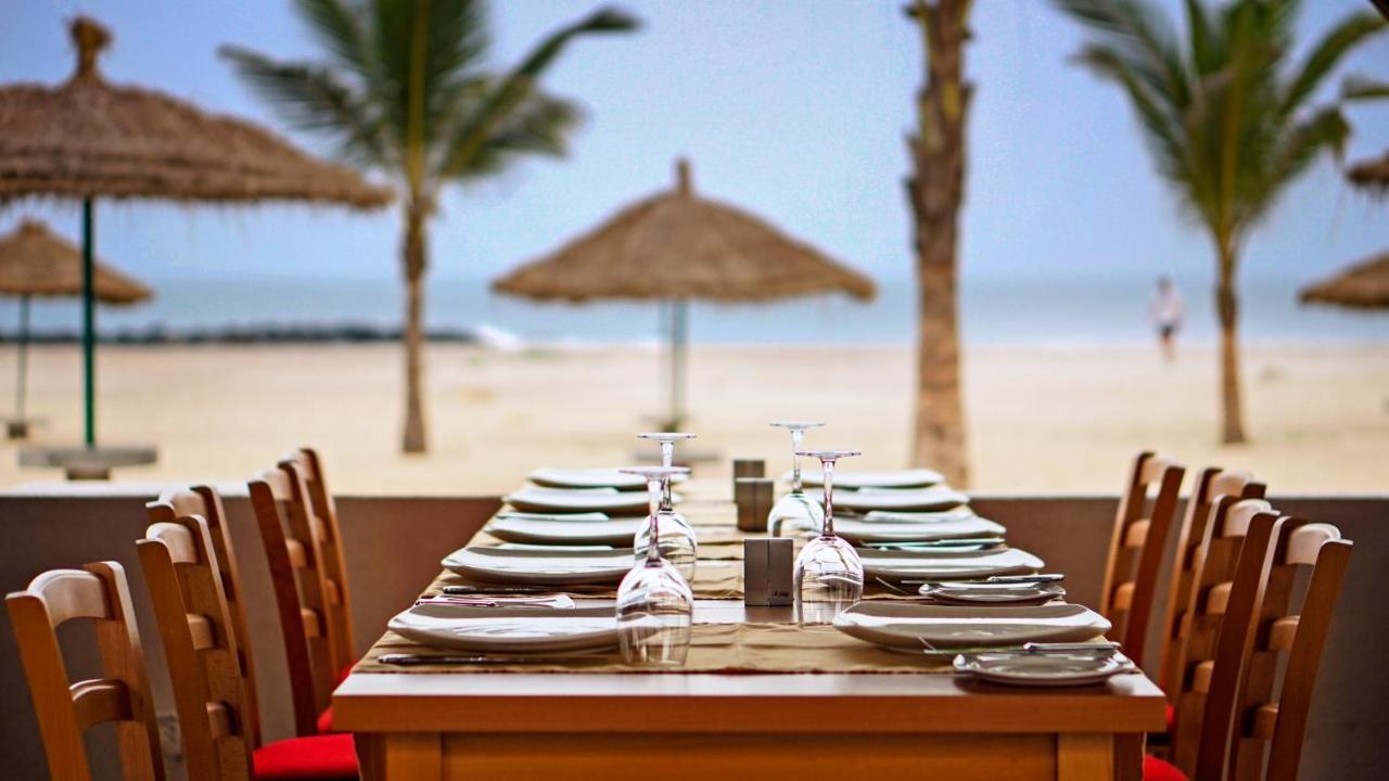 Sunbeach Hotel & Resort Bakau Bagian luar foto